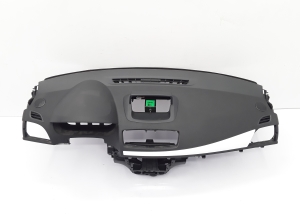 Dashboard and its parts - 681007196R