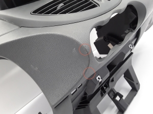 RENAULT Twingo II (2007–2014) Dashboard and its parts 681001107R - 2