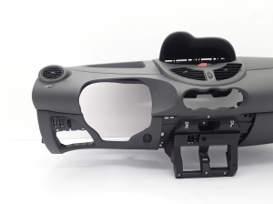 RENAULT Twingo II (2007–2014) Dashboard and its parts 681001107R - 3