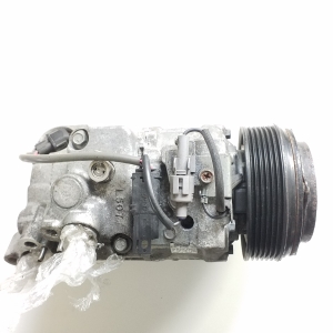 BMW X1 E84 (2009–2015) A/C compressor 6987862 - 3