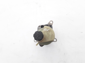  Power steering pump 