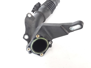  Intercooler hose 