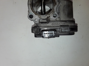  Accelerator valve 