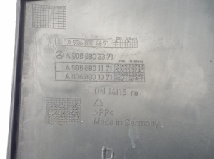 Mercedes Benz Sprinter /906/ (2006–2018) Eckteil der hinteren Stoßstange a9068802371 - 2