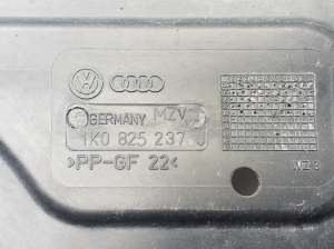 Volkswagen Caddy III (2004–2015) Front underbody protection 1K0825237J - 3