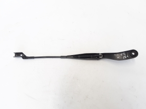 VOLVO V50 (2004–2012) Esiklaasi puhasti hoob 31253998 - 3