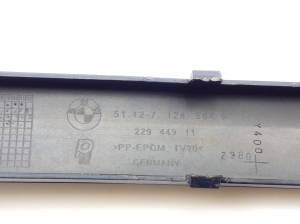 BMW 1 SERIES E87 (2003–2012) Aizmugurējā bampera dekoratīvā līste 511277124504 - 4