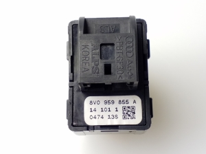 AUDI A3 8V (2012–2020) Tagumise külgukse aknalüliti 8V0959855A - 2