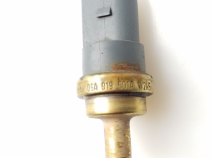  Coolant temperature sensor 