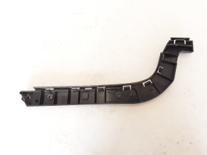  Rear bumper bracket 