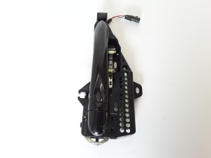RENAULT Captur (2013–2019) Front door external opening handle and its details - 3