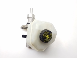 Mercedes Benz Sprinter 902 (2000–2006) Hauptbremszylinder A0004317601 - 4