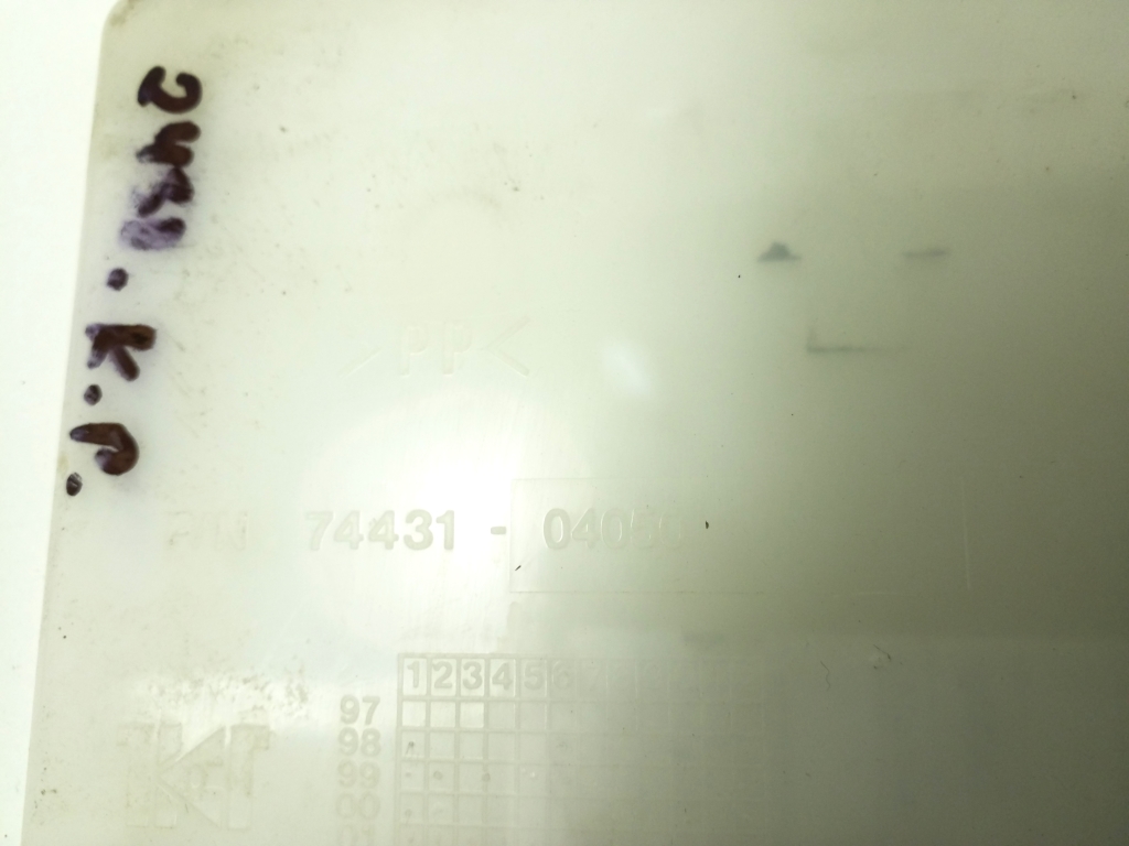 Used TOYOTA Hilux Battery holder 7443104050