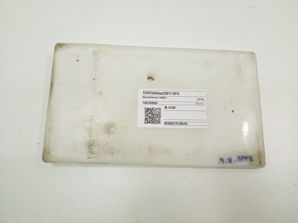 Used TOYOTA Hilux Battery holder 7443104050