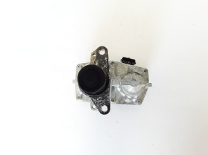  EGR valve 