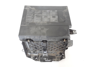 RENAULT Scenic (2009–2015) Akuhoidik 244289148R - 2