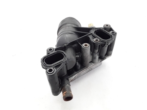 RENAULT Scenic (2009–2015) Ölfiltergehäuse 152085948R - 4