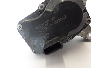  EGR valve 