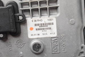 Citroen C4 Picasso (2007–2013) Scheibenwischermechanismus 53630347 - 5