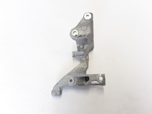  EGR valve holder 