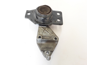 RENAULT Megane II (2002–2009) Engine mount 8200325283 - 4