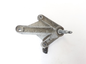 Gearbox bracket - 8200043084