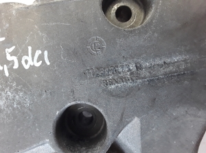  Engine holder 