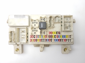 Fuse boxes - 3M5T14A073BF