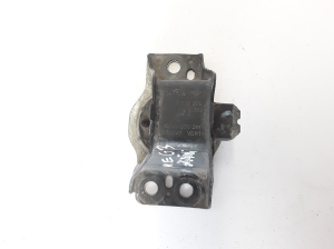 Engine mount - 8200338381