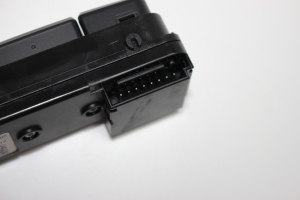 Mercedes Benz B-Class 246 (2011–2017) Switch and its parts A1728208710 - 2