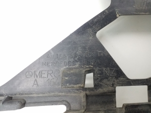  Rear bumper inner frame 