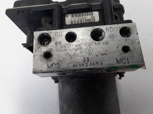 RENAULT Wind (2010–2013) ABS Steuergerät 8201128486 - 3