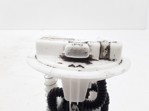 RENAULT Wind (2010–2013) Pompe à carburant dans le réservoir 8200368239 - 3