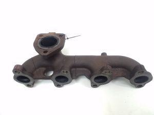   Exhaust manifold 