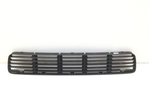 Front bumper lower grille - 6K5853677