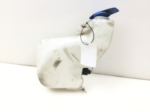 AUDI A6 C5 (1997–2005) Front washer fluid reservoir 4B0955453A - 3