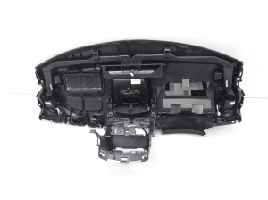 RENAULT Clio III (2005–2012) Dashboard and its parts 8200796281 - 4