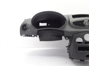 RENAULT Clio III (2005–2012) Dashboard and its parts 8200796281 - 5