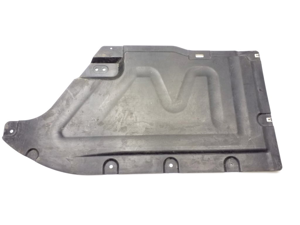 Bmw e90 bottom on sale plastic cover