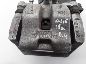  Rear brake caliper 