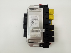  Fuse block holder under the hood 