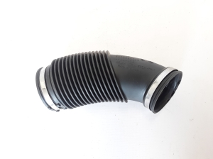  Air intake hose 