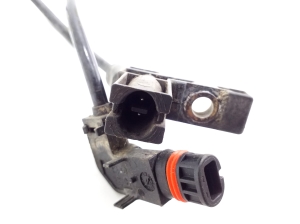 Mercedes Benz E-Class W212 (2009–2015) Front brake pad sensor A2125401605 - 3