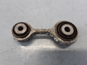 Aizmugurējā stabilizatora atsaite - 6775683
