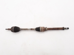   Front drive shaft and its parts  - 391008683R 