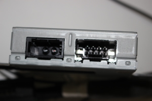 Mercedes Benz R-Class 251 (2006–2017) Multimedia control module A2049000300 - 3