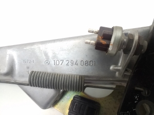Mercedes Benz SL-Class 107 (1971–1989) Piduripedaal A1072940801 - 2