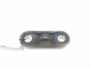 Mercedes Benz SL-Class 107 (1971–1989) Rear stabilizer holder A1073260826 - 2