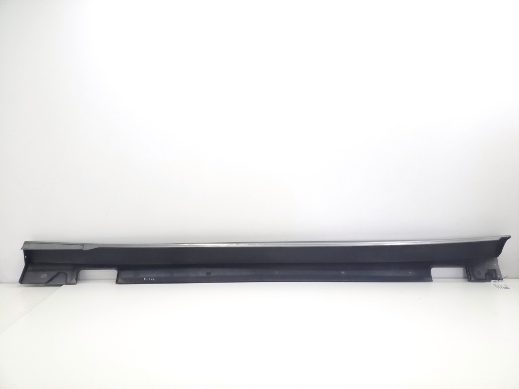 MERCEDES-BENZ E-Class W212/S212/C207/A207 (2009-2016) Right Side Plastic Sideskirt Cover A2126900240 20377361