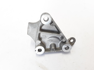 RENAULT Megane III (2008–2016) Other bracket 112310004R - 2